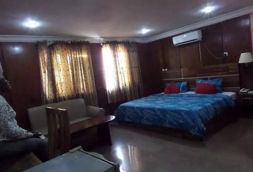 هتل Koltol Paradise Inn