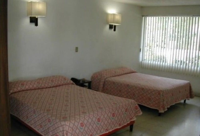 בית מלון כפרי La Jolla