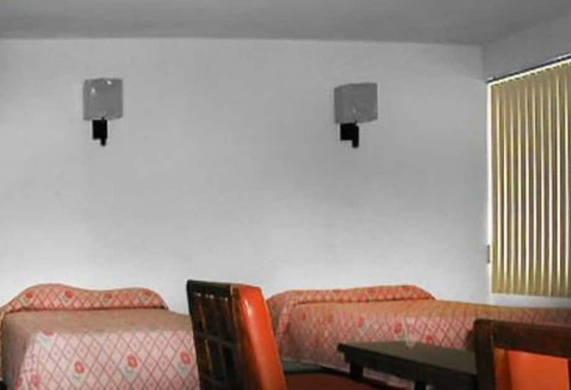 בית מלון כפרי La Jolla