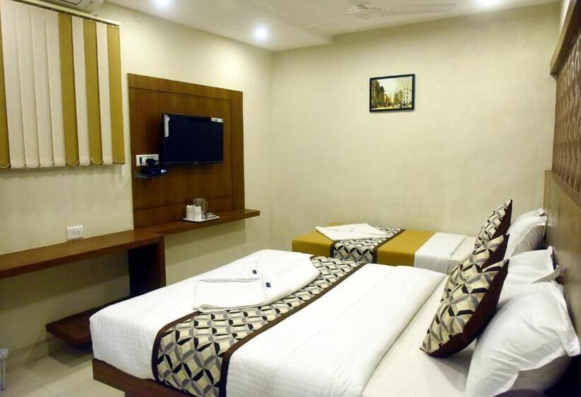 בית מלון כפרי Olive Grand