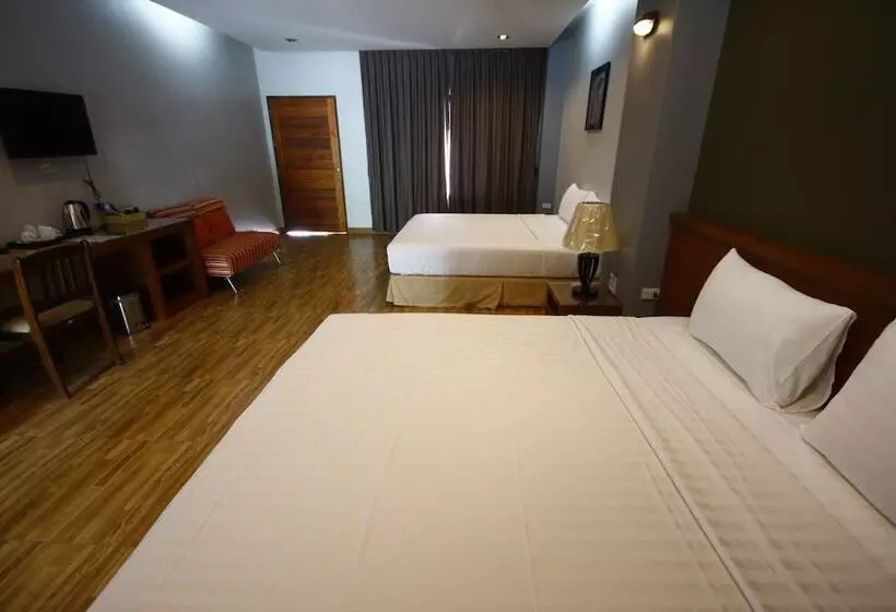 هتل Radina Residence