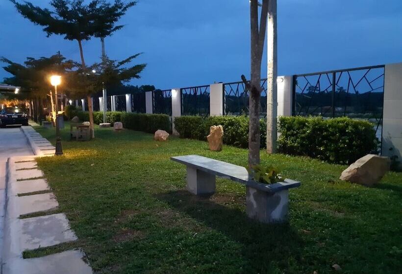 호텔 Radina Residence