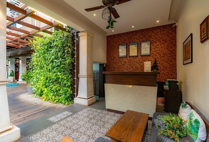 בית מלון כפרי Riva Gold Coast