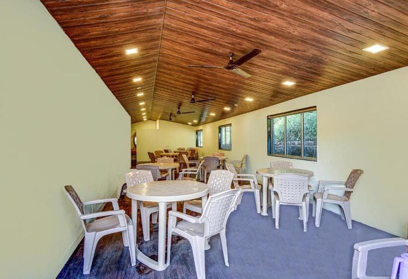 Hotelli Treebo Jp Cottage