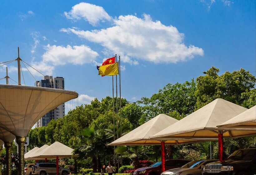 ホテル Vilu Reef International