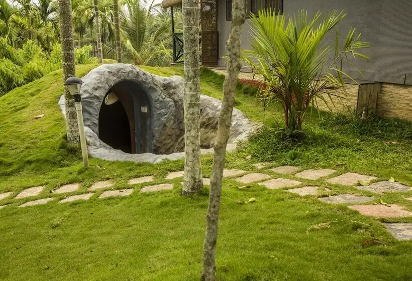 Kedara Village Resort