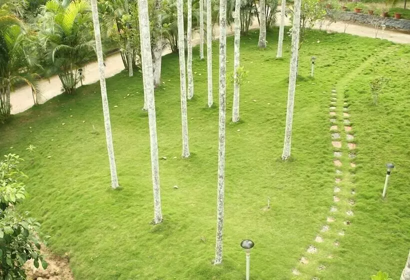 Kedara Village Resort