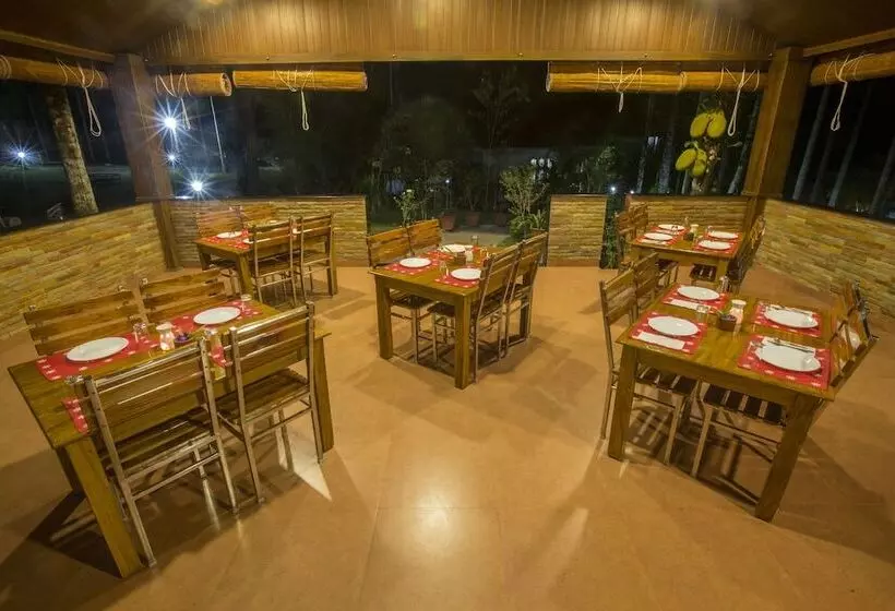 Kedara Village Resort