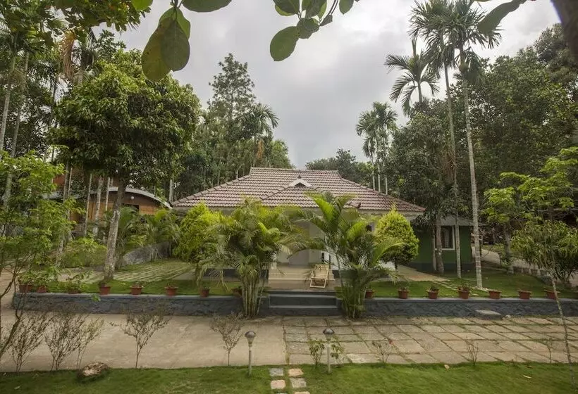 Kedara Village Resort