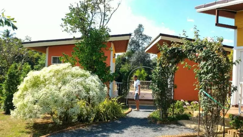 استراحتگاه The Creek Villa