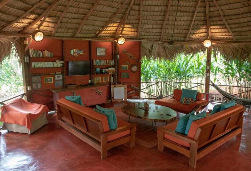 تختخواب و صبحانه Aventura Rincon Ecolodge