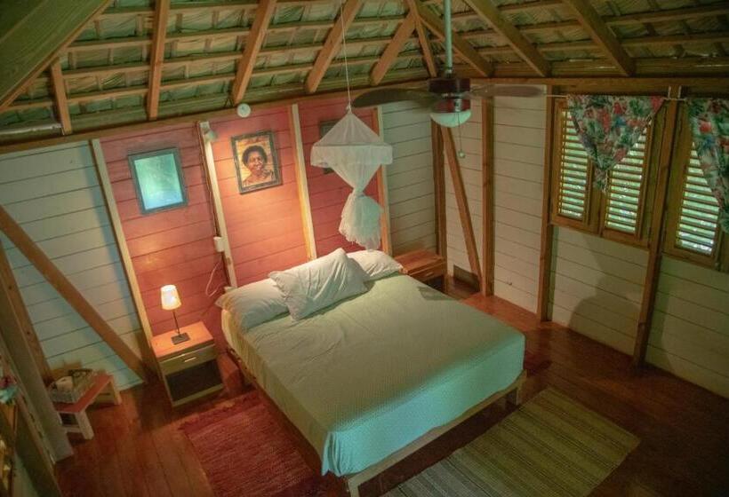 تختخواب و صبحانه Aventura Rincon Ecolodge