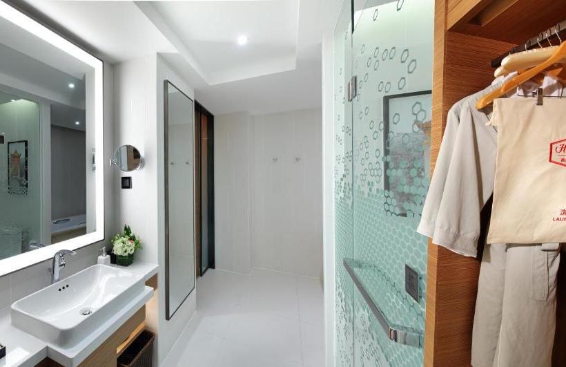 Otel Hampton By Hilton Wuhan Tianhe Airport East