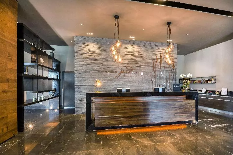 هتل Hilton Garden Inn Aguascalientes