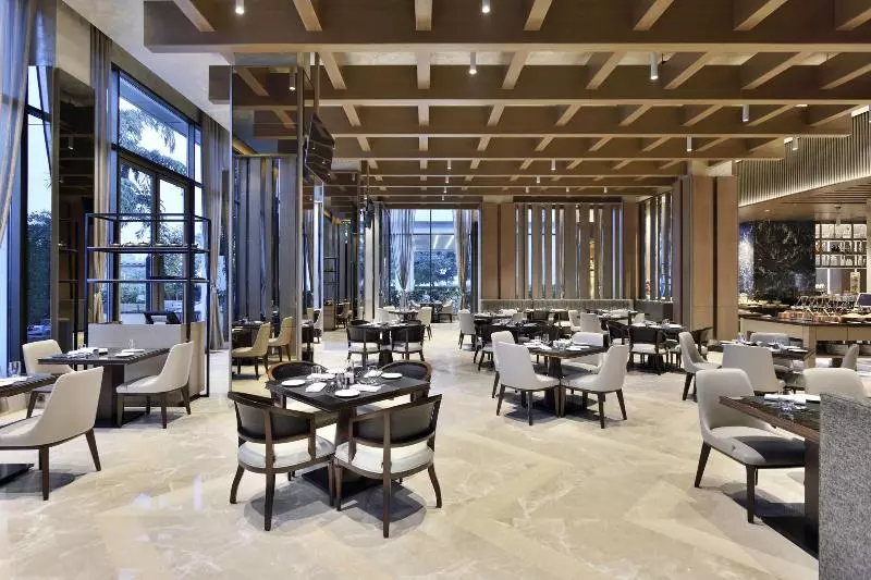ホテル Indore Marriott