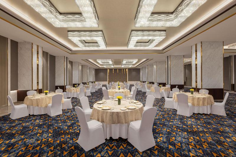 בית מלון כפרי Indore Marriott