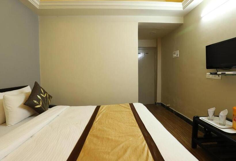 فندق Loyal Residency