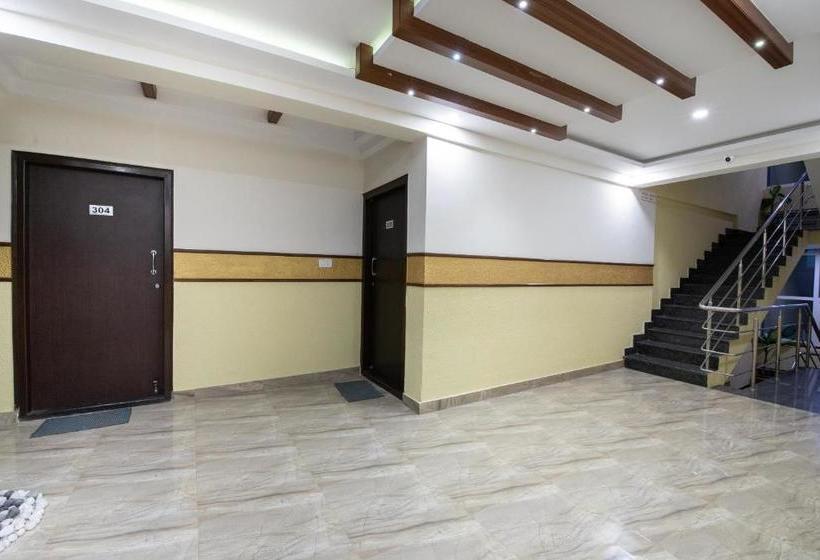 Hotel Capital O 9917 Sjr Suites And Comforts