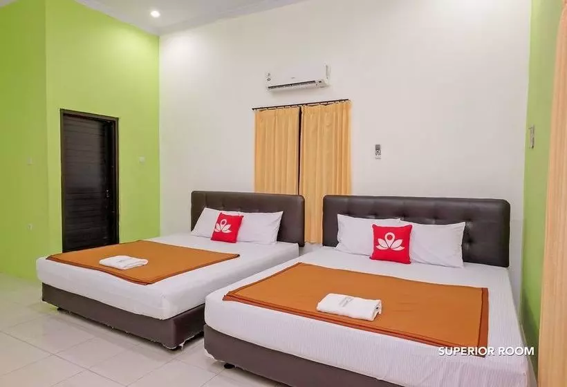 ホテル Zen Rooms B Walk Batu