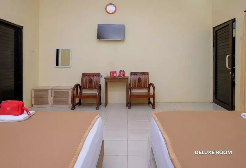 ホテル Zen Rooms B Walk Batu