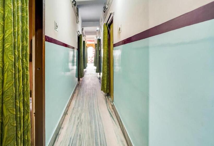 ホテル Spot On Lodge Bikash Bhawan