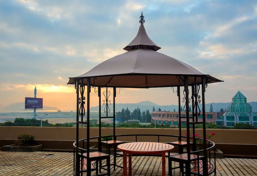 בית מלון כפרי Yuehang