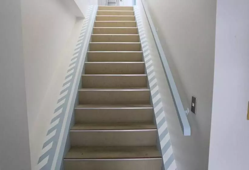 Little Birds Hostel Omihachiman