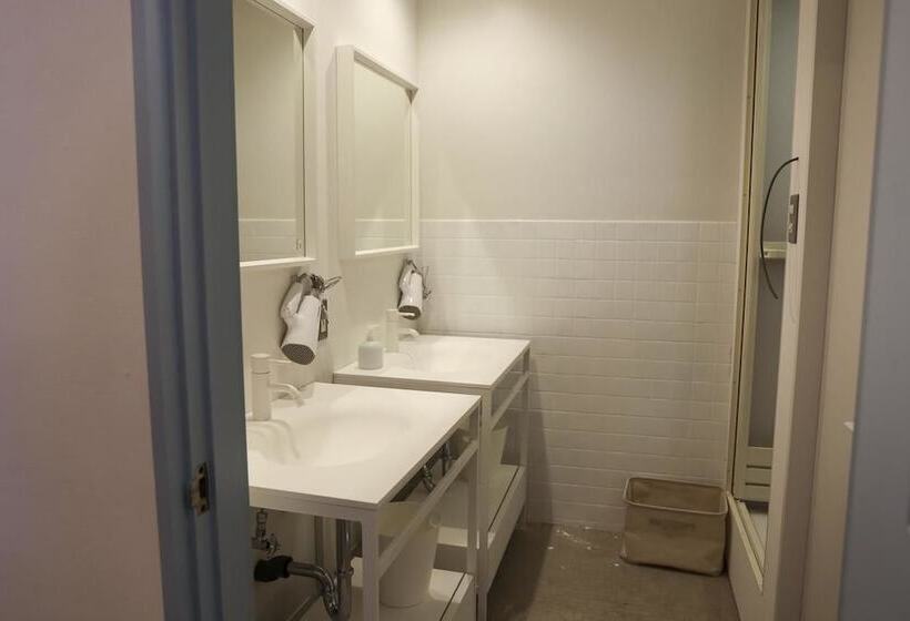 Little Birds Hostel Omihachiman