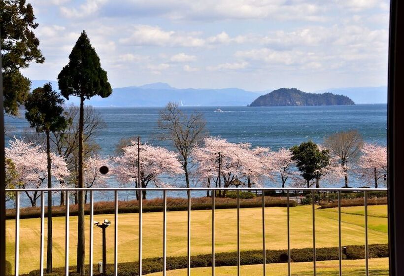 Resort L Hotel Du Lac