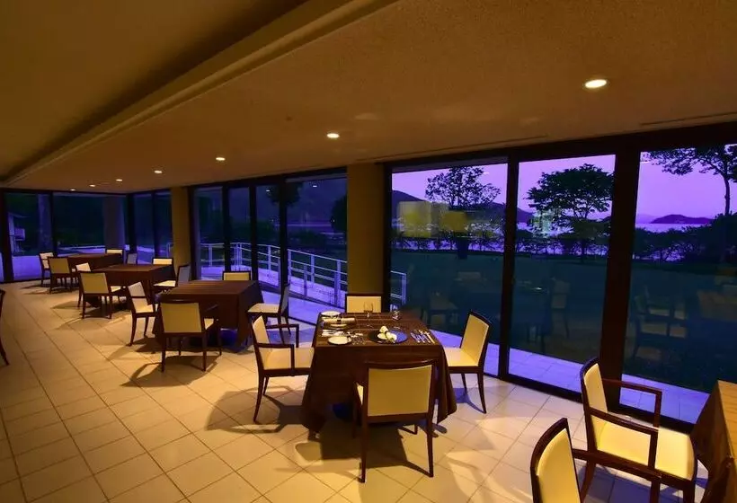 リゾートホテル L Hotel Du Lac