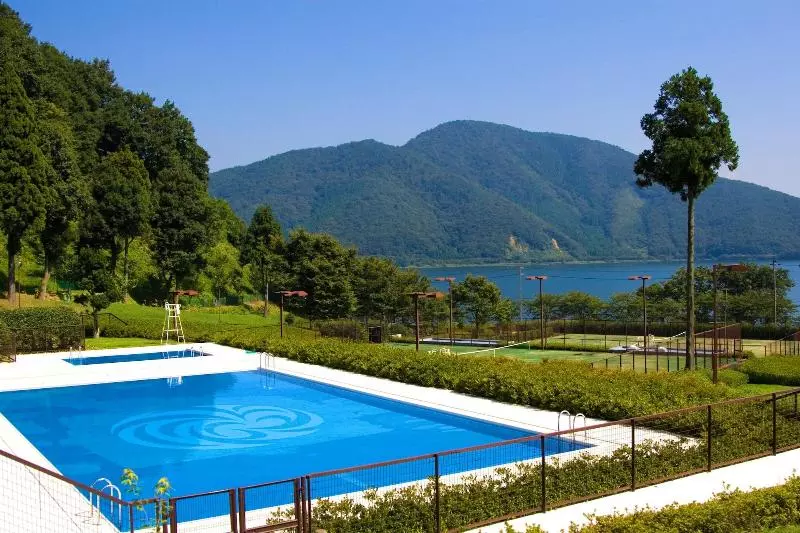リゾートホテル L Hotel Du Lac