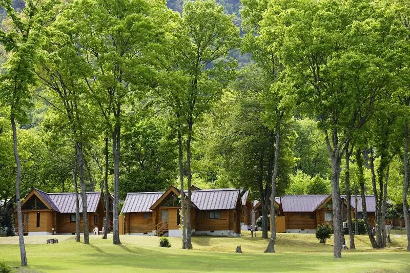 リゾートホテル L Hotel Du Lac