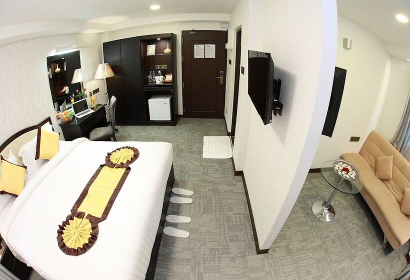 Rose Palace Hotel Yangon