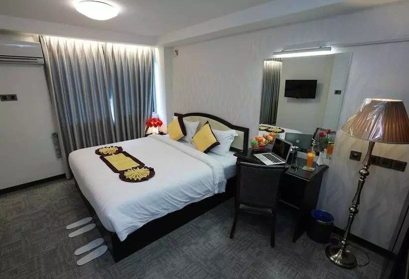 Rose Palace Hotel Yangon