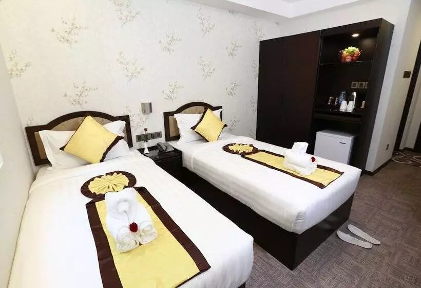 Rose Palace Hotel Yangon