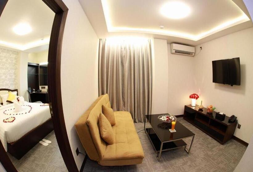 Rose Palace Hotel Yangon