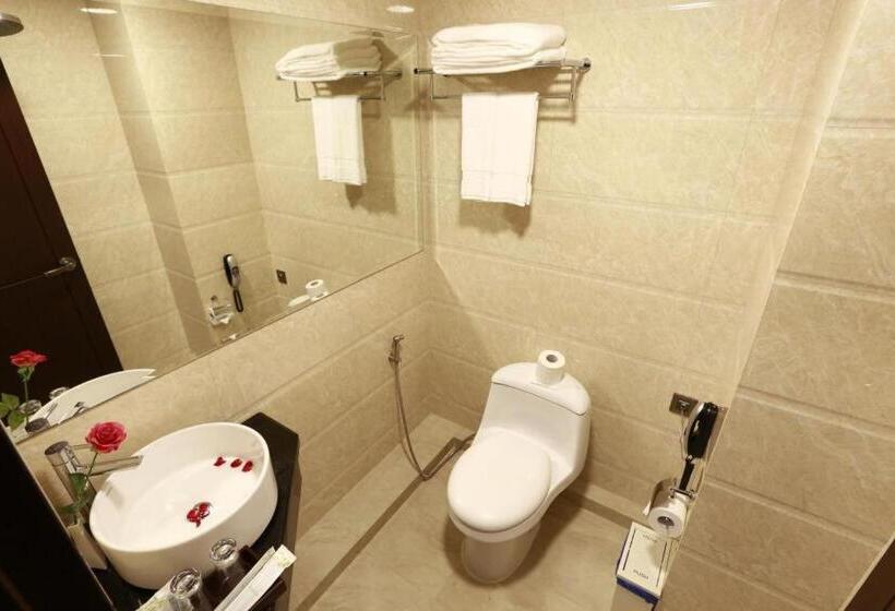 Rose Palace Hotel Yangon