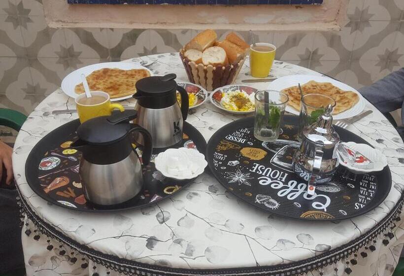 Youth Hostel International Fez