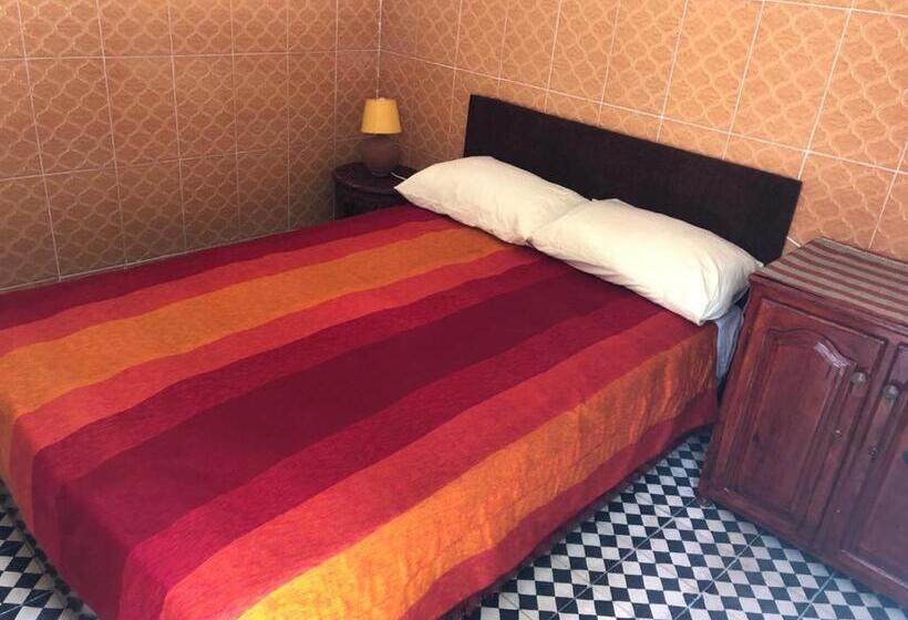 Youth Hostel International Fez