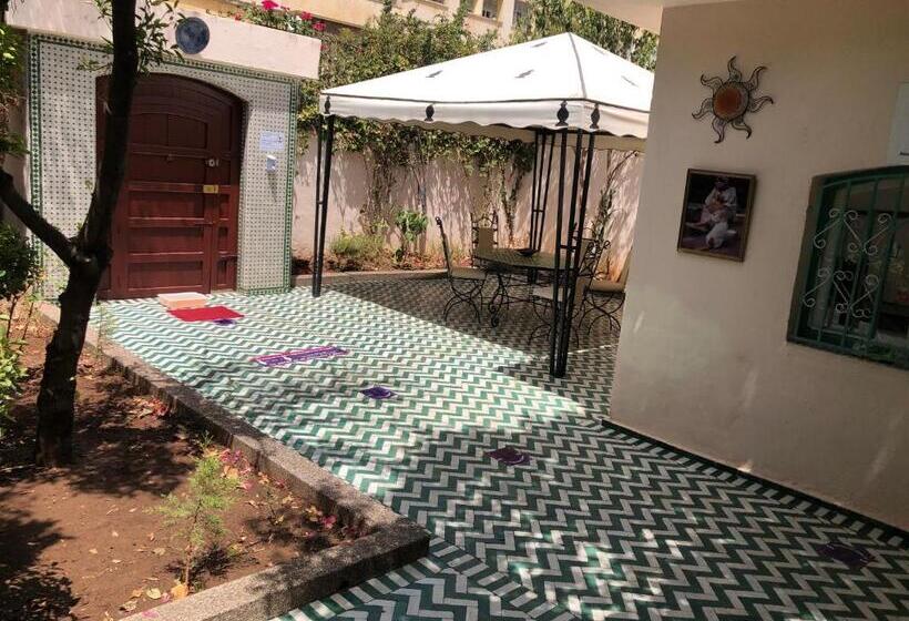 Youth Hostel International Fez