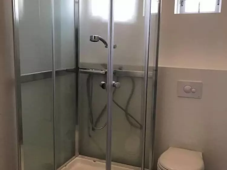 Au44 Hostel