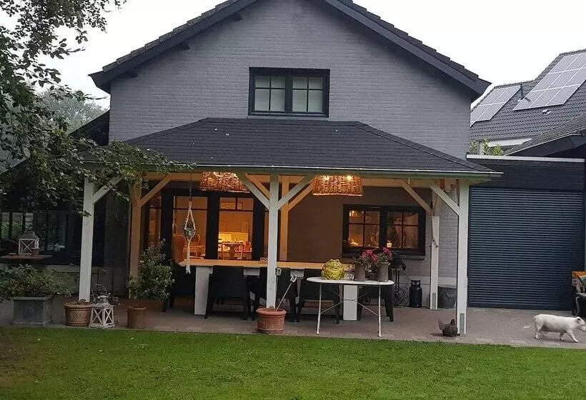 Bed And Breakfast Mooi Achel