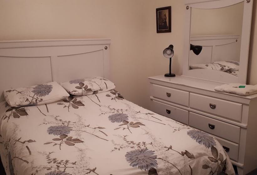 مبيت وإفطار Patricia S Place