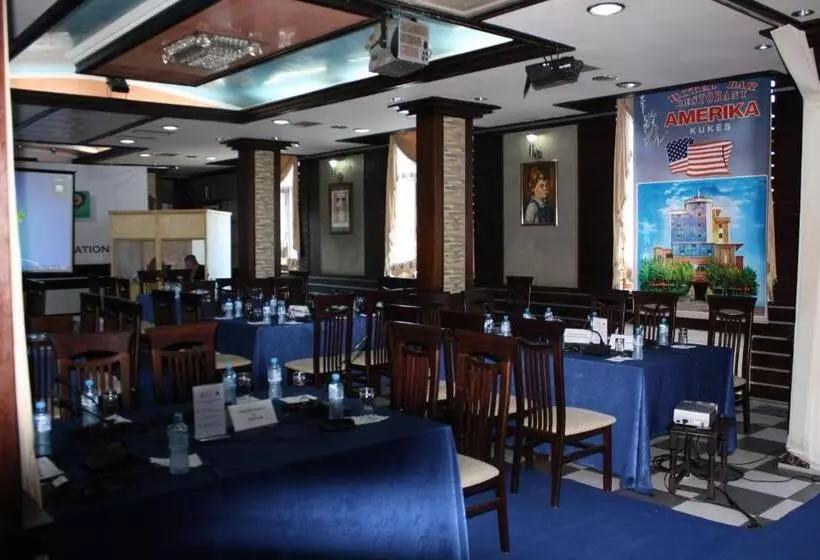 Hotel Bar Restaurant America