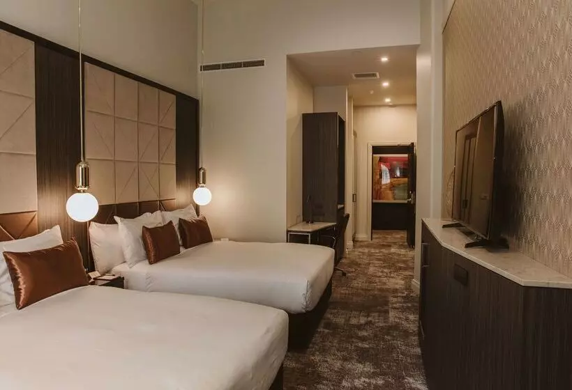 ホテル Doubletree By Hilton Wellington