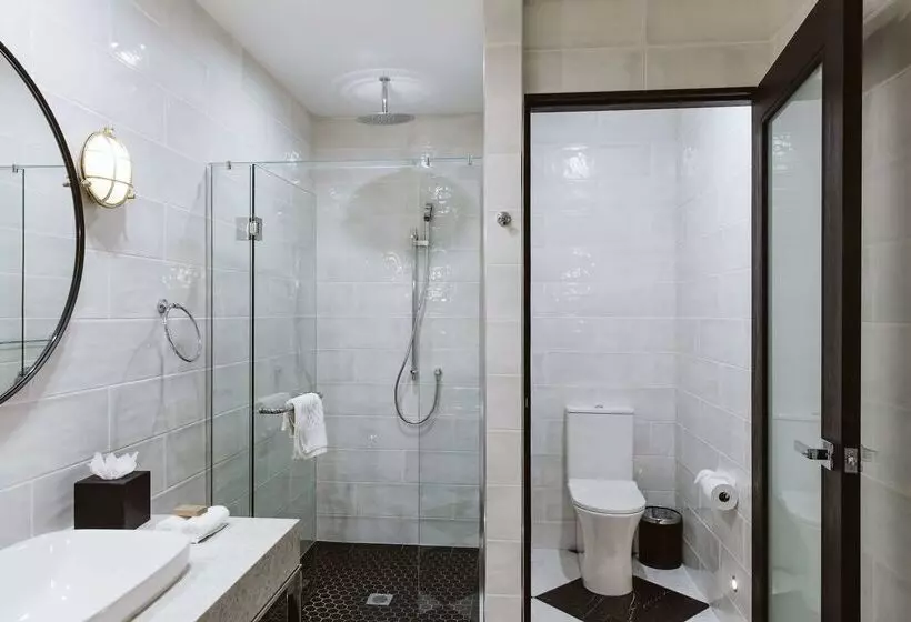 ホテル Doubletree By Hilton Wellington