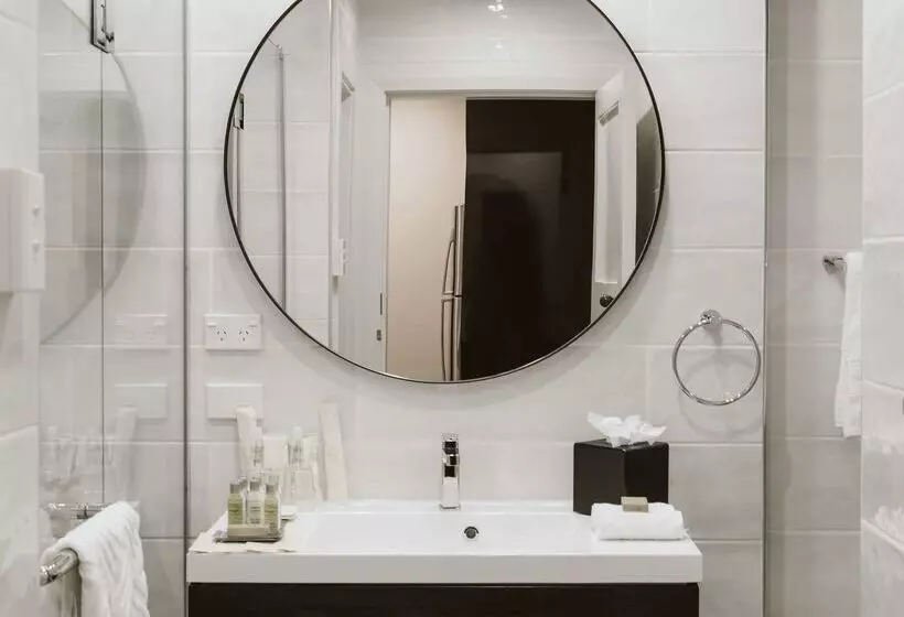 ホテル Doubletree By Hilton Wellington