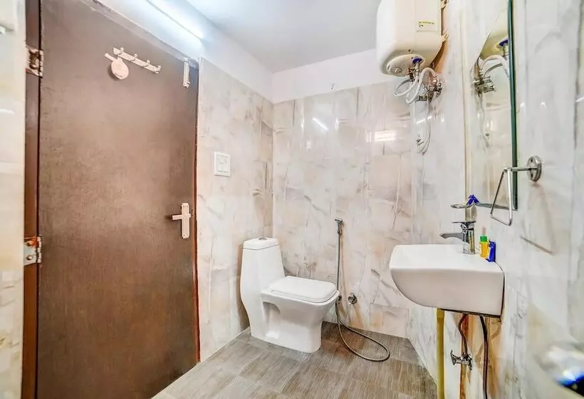 Hotel Radha Nikunj Residency