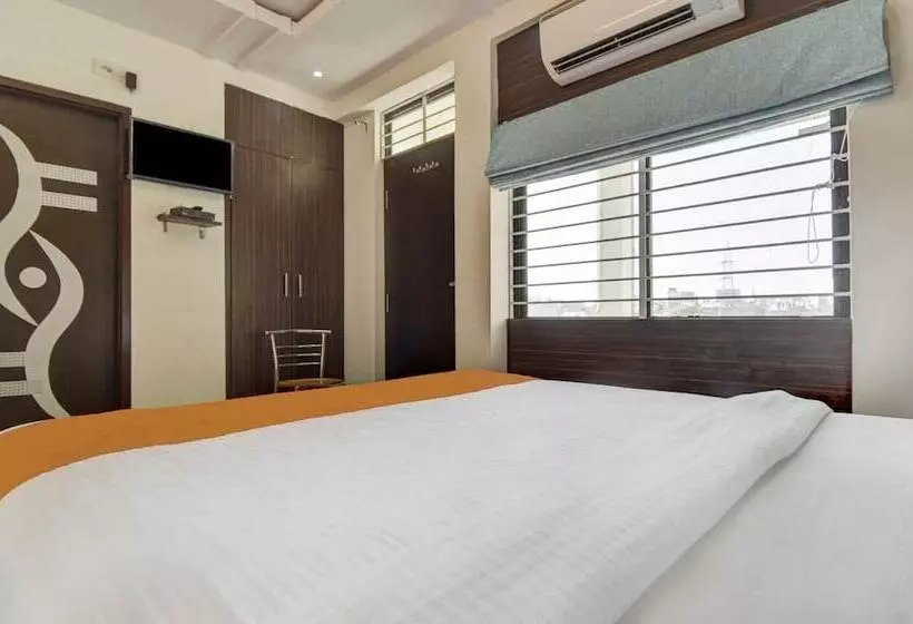 Hotel Radha Nikunj Residency