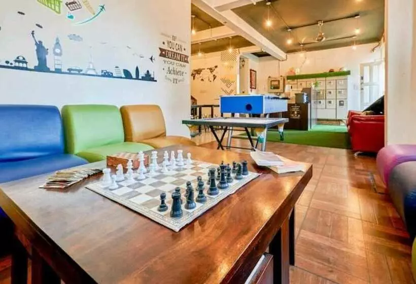 Transit Dorms   A Backpackers Inn & Hostel